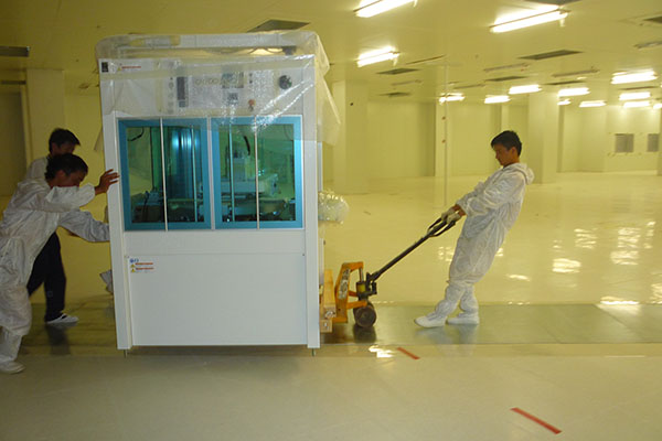 光伏設(shè)備搬運